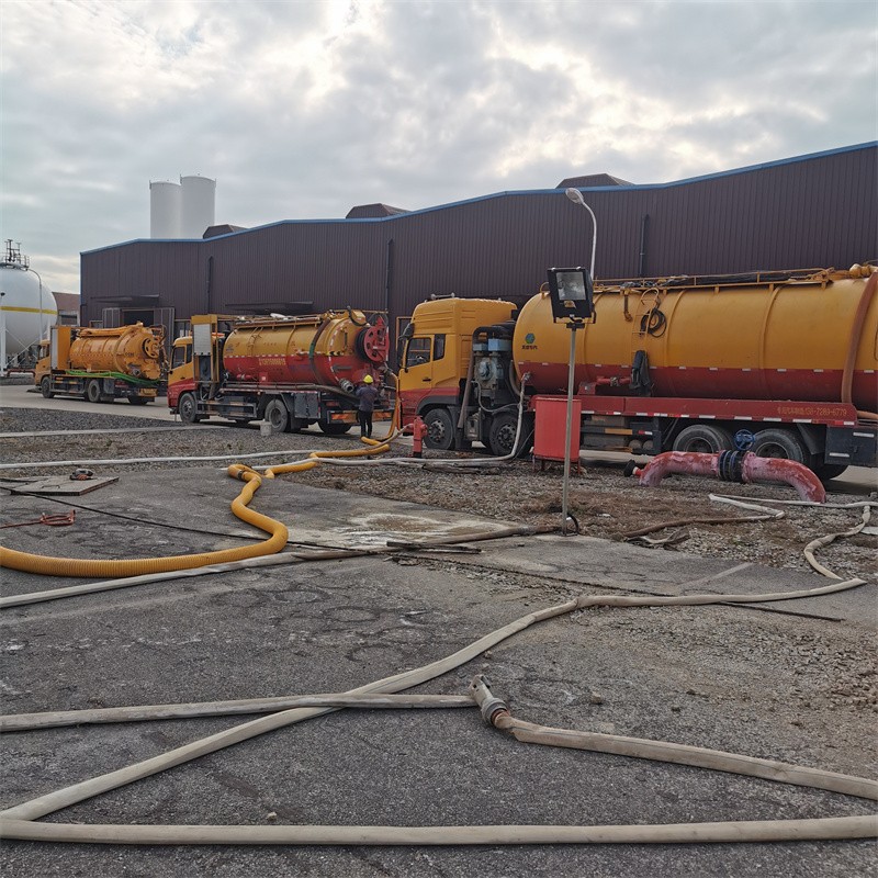 融安污水池清理