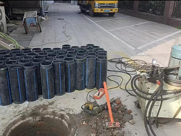 融安PE置换管厂家 DN315置换管 非开挖管短管置换